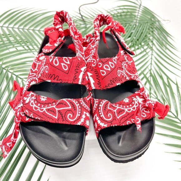 Arizona Love Red/White Apache Bandana-Detail Open-Toe Slingback Sandals - Picture 3 of 10